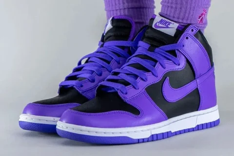 Sleek High Cut Tonal Sneakers in Purple and Black