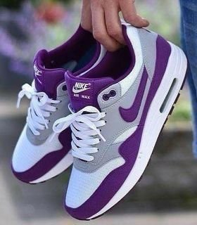 Custom Purple Gradient Athletic Sneakers for Everyday Style